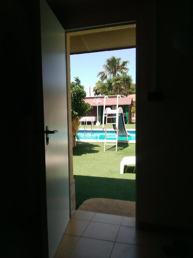 Posada Chloe Santiago Santiago De La Ribera Ngoại thất bức ảnh
